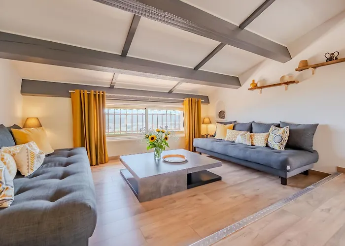 Superbe Appartement "Haut De Villa", Vue Mer Panoramique, Piscine